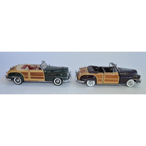 1170 - 2 1/24 die-cast Franklin Mint 1948 Chrysler Town And Country Cabriolet models, one with box. Conditi... 