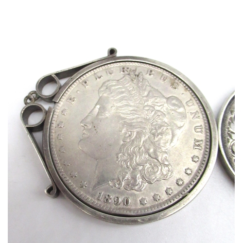 389 - United States of America 1890 silver one dollar coin in silver mount, stamped Silver, and a hallmark... 