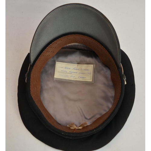 1195 - 4 US Air Force officers crusher caps, 2 by Flight Ace USA (one with broken strap), 1 by Luxenberg NY... 