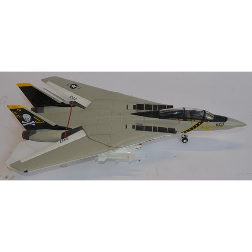 810 - 3 Franklin Mint 1/48 die-cast aircraft models, no boxes or paperwork. A USAF F-15E Strike Eagle, Sey... 