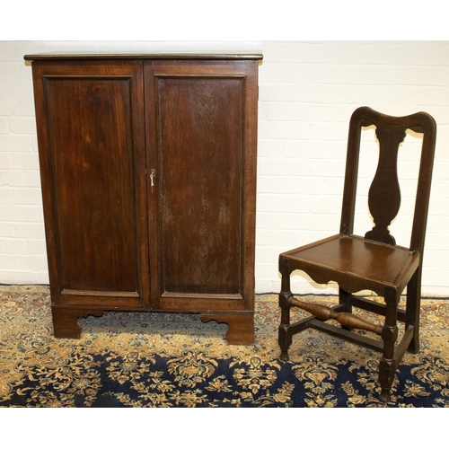 2223 - The Grange Goathland - Geo. III oak hall chair, with vase shaped splat and solid seat, on turned and... 