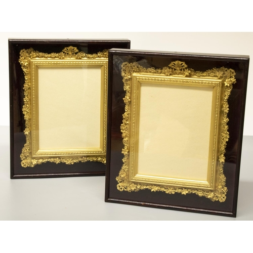 2058 - The Grange Goathland - Pair of Victorian gilt wood and gesso picture frames, with ribbon tied foliag... 