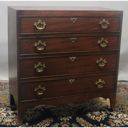 1412 - Small Regency style mahogany chest, crossbanded top with four graduated drawers on shaped apron and ... 