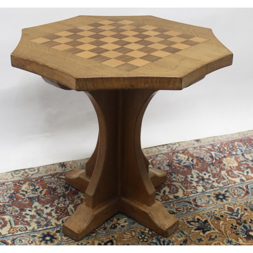 1437 - Brian Haw (former Mouseman carver) Yorkshire Oak - Octagonal games table with inset chessboard top o... 