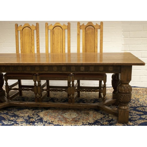 1376 - C17th style oak refectory table, overhanging rectangular top with reeded frieze on cup and cover car... 