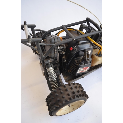 308 - Large FG Marder 1/6 scale 2 stroke petrol powered radio control off road buggy, powered by a Komatsu... 