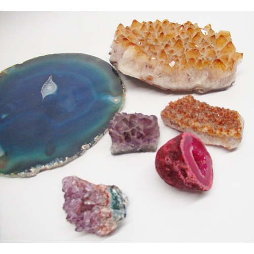 305 - Collection of Minerals inc. Agate, Amethyst, etc...(10)