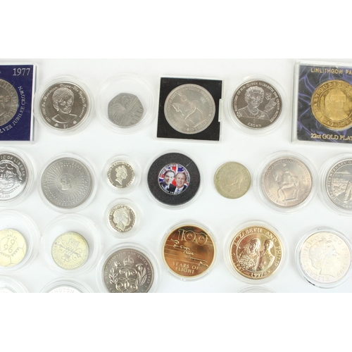 639 - Large selection of collectable coins to include commemorative crowns, medallions etc (qty)