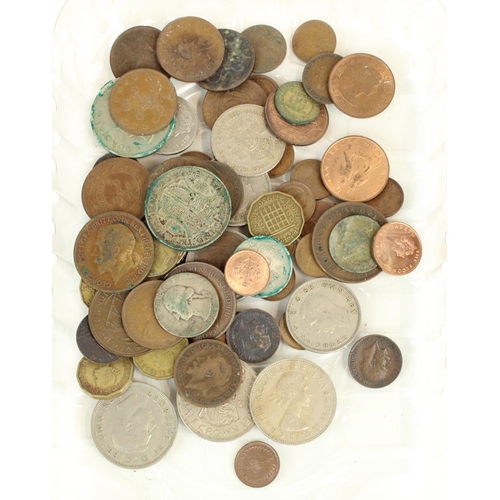 669 - Small selection of mixed GB and world coinage