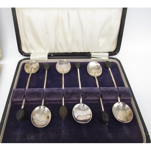 57 - Hallmarked Sterling silver coffee bean topped coffee spoons by I S Greenberg & Co, Birmingham, 1926,... 