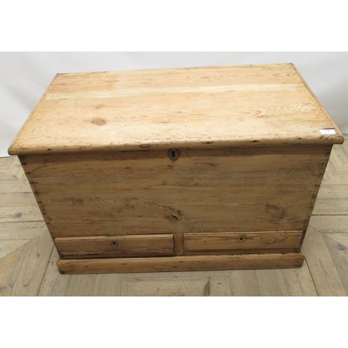 706 - Pine mule chest, with two fitted drawers and a fitted candle box, a/f (W92cm, D53cm and H58cm)