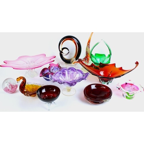554 - Collection of Murano and other art glass bowls, vases, sculpture etc.  Tallest H38cm.