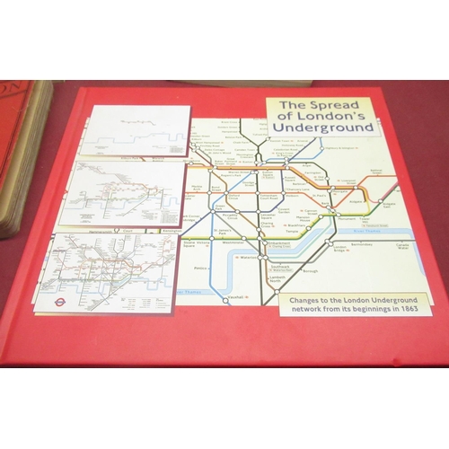 143 - Collection of guidebooks and other books on London (qty)