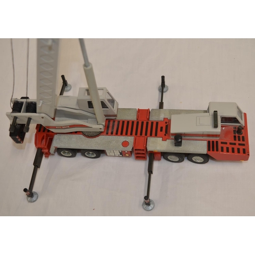 Boxed 1/50 scale diecast Link Belt HTC-8670 mobile telescopic