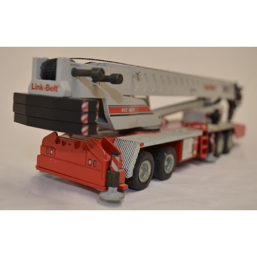 Boxed 1/50 scale diecast Link Belt HTC-8670 mobile telescopic