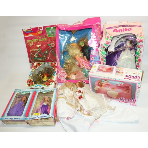 288 - Mattel Barbie, Hornby Cassy, Hasbro Sindy and other 1980s/1990s dolls and accessories, some with ori... 