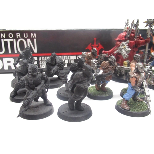 1433 - Warhammer 40k- Assassinorum Execution Force, with figures from box semi-painted