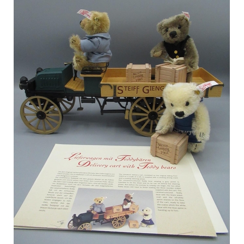 153 - Steiff Delivery Cart with Teddy Bears, limited edition /2000, boxed with certificate