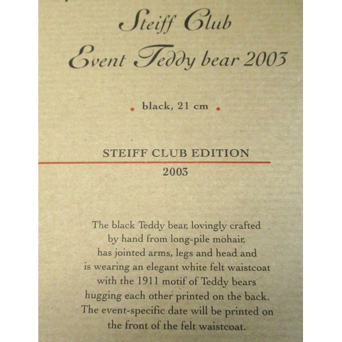 154 - Steiff club event teddy bear 2003 in black mohair, H21cm, limited edition no.2120, boxed with certif... 