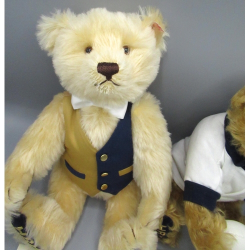 147 - Steiff Prince William's 21st Birthday Bear, in blonde mohair, H35cm, limited edition 56/1500, Paw si... 