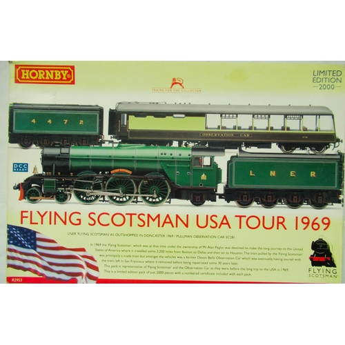 66 - Boxed Hornby flying Scotsman USA tour 1969 model with engine and tenders and an observation car