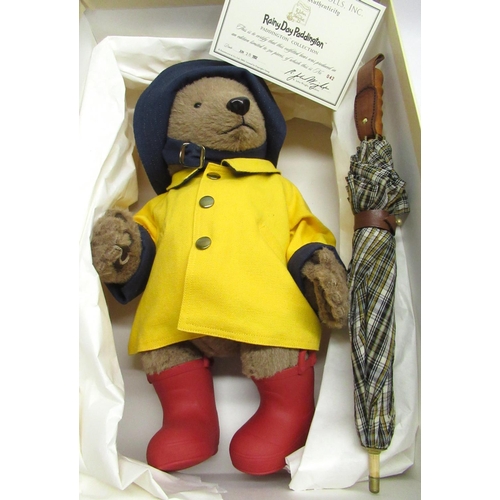 131 - R. John Wright Dolls Inc. Rainy Day Paddington, H38cm, limited edition 42/2500, with certificate in ... 