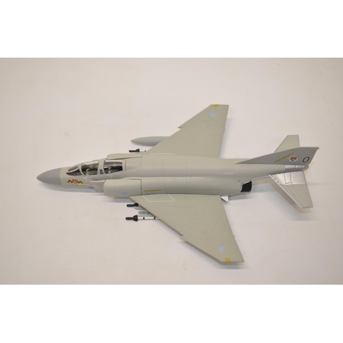 Boxed Corgi Aviation Archive AA33210 1/72 McDonnell Douglas F-4J