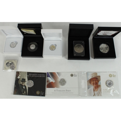 691 - Selection of silver coins to include four 'silver sovereigns', 2016 £20 ERII fine silver coin, 2013 ... 