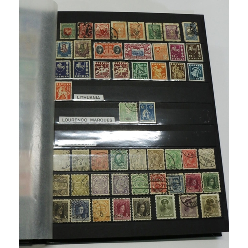 830 - Large and extensive collection of various world stamps, with various date ranges inc. Norway, Poland... 