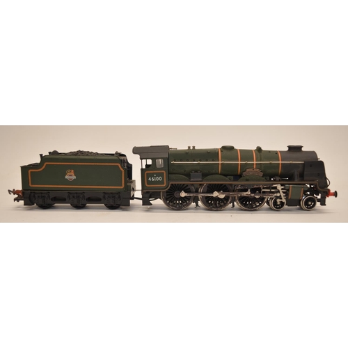 1068 - 4 OO gauge electric locomotive models:
Airfix 54151-4 Prairie Tank Loco 2-6-2 BR black livery. Good ... 