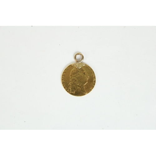 762 - Geo. III 1798 gold spade Guinea on fixed pendant mount, 8.6g