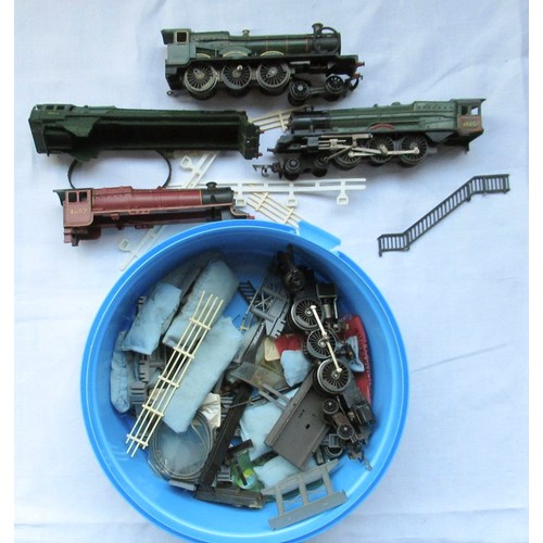 69 - Collection of spares and repairs for locomotives including Princess Elizabeth