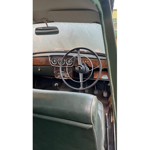 894 - 1960 Singer Gazelle, first registered on 20.05.1960, registration no. 819 XUM, 1494CC, Taxation Clas... 