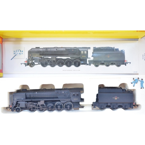 148 - Four OO gauge electric steam locomotives by Hornby:
R2248 