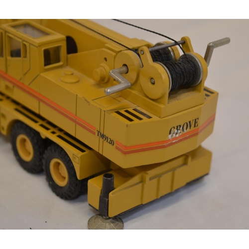 405 - Boxed 1/50 scale diecast Grove TM 9120 mobile telescopic crane model by NZG (model no 380). Detailed... 