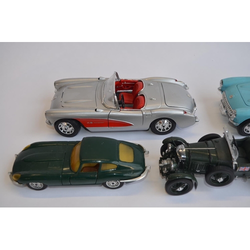 460 - Collection of die-cast metal vehicles including 2 1/18 scale 1957 Corvettes by Road legends, a 1/24 ... 