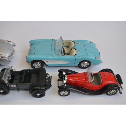 460 - Collection of die-cast metal vehicles including 2 1/18 scale 1957 Corvettes by Road legends, a 1/24 ... 