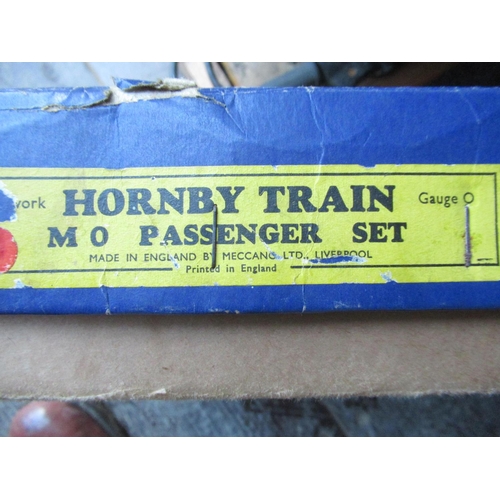 250 - Hornby Train Gauge O MO Passenger Set, tinplate clock work engine no. 6161 and two Pullman carriages... 