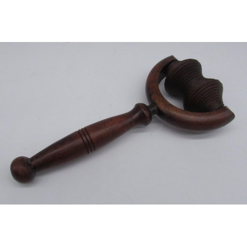 232 - Turned wooden massager, graduated roller on shaped handle, L20cm