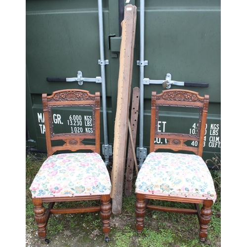 246 - C20th oak finish draw leaf dining table, a pair of Victorian oak framed dining chairs, and a pitch p... 