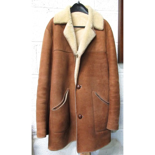 60B - Vintage men's sheepskin jacket with Harrods label, size 40