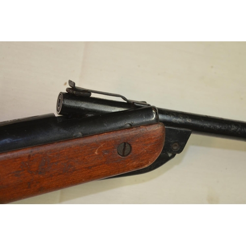 645 - Vintage BSA Meteor .22 break barrel air rifle in full working order, no visible serial number.