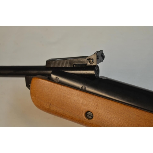 649 - BSA Mercury .22 break barrel air rifle in excellent working condition. SN Z835189.