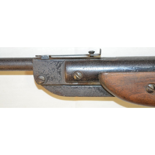 674 - Webley Ranger .177 break barrel air rifle in full working order, fair used condition. No visible ser... 