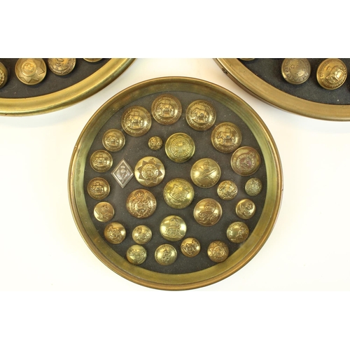 35 - Four oval framed and mounted displays of British military buttons, mostly WWI period, for various re... 