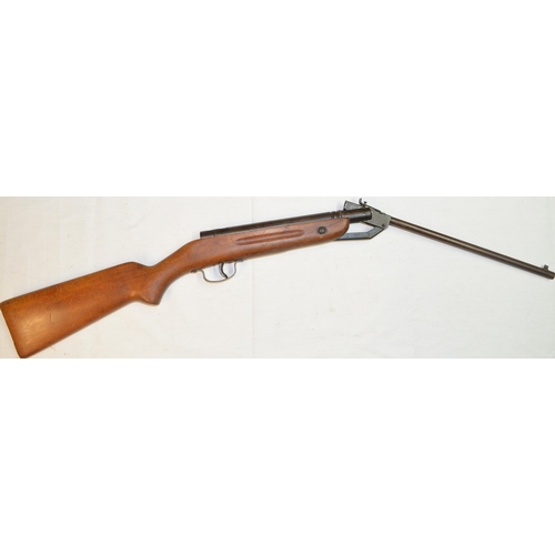 683 - Slavia 618 .177 break barrel air rifle in working order and in overall good used condition. SN 19366... 