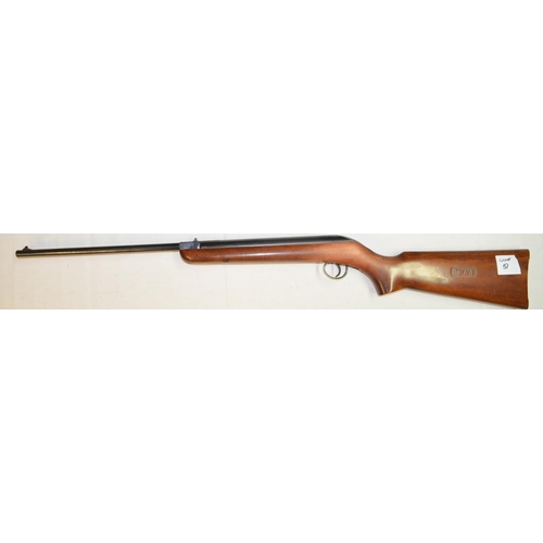 685 - BSA Cadet .177 break barrel air rifle in full working order and in overall very good condition. SN B... 