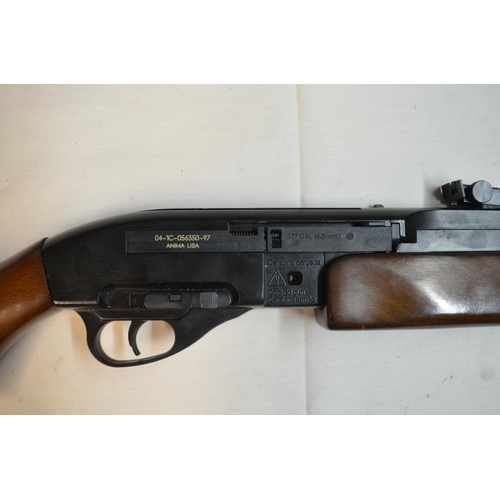 692 - El Gamo G1200 .177 CO2 powered air rifle in good working order and good used overall condition.