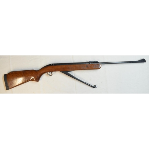 696 - BSA Airsporter Mk5 .22 under lever air rifle in full working order. Gun in overall good used conditi... 