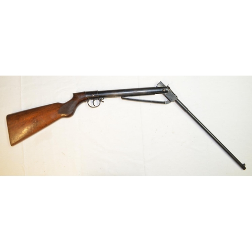 701 - Haenal Model 8 .22 break barrel air rifle in full working order. Gun in overall good used condition.... 